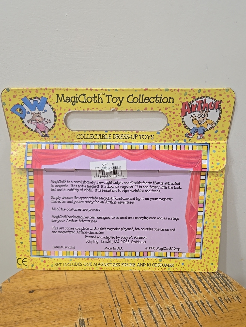 Vintage 1996 Arthur MagiCloth Magnet Doll Toy - Picture 5 of 12
